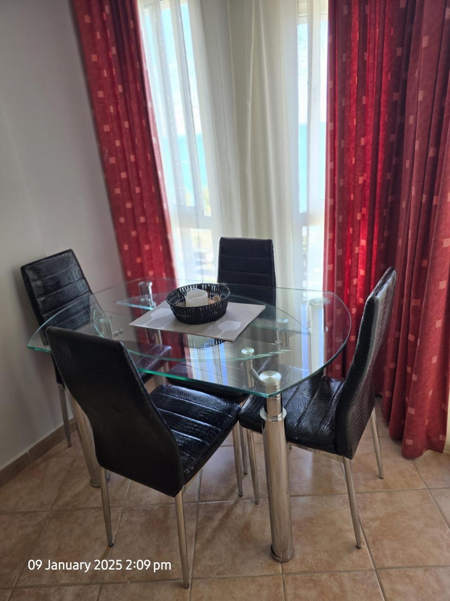 Benal Beach Apartments Málaga Eksteriør bilde