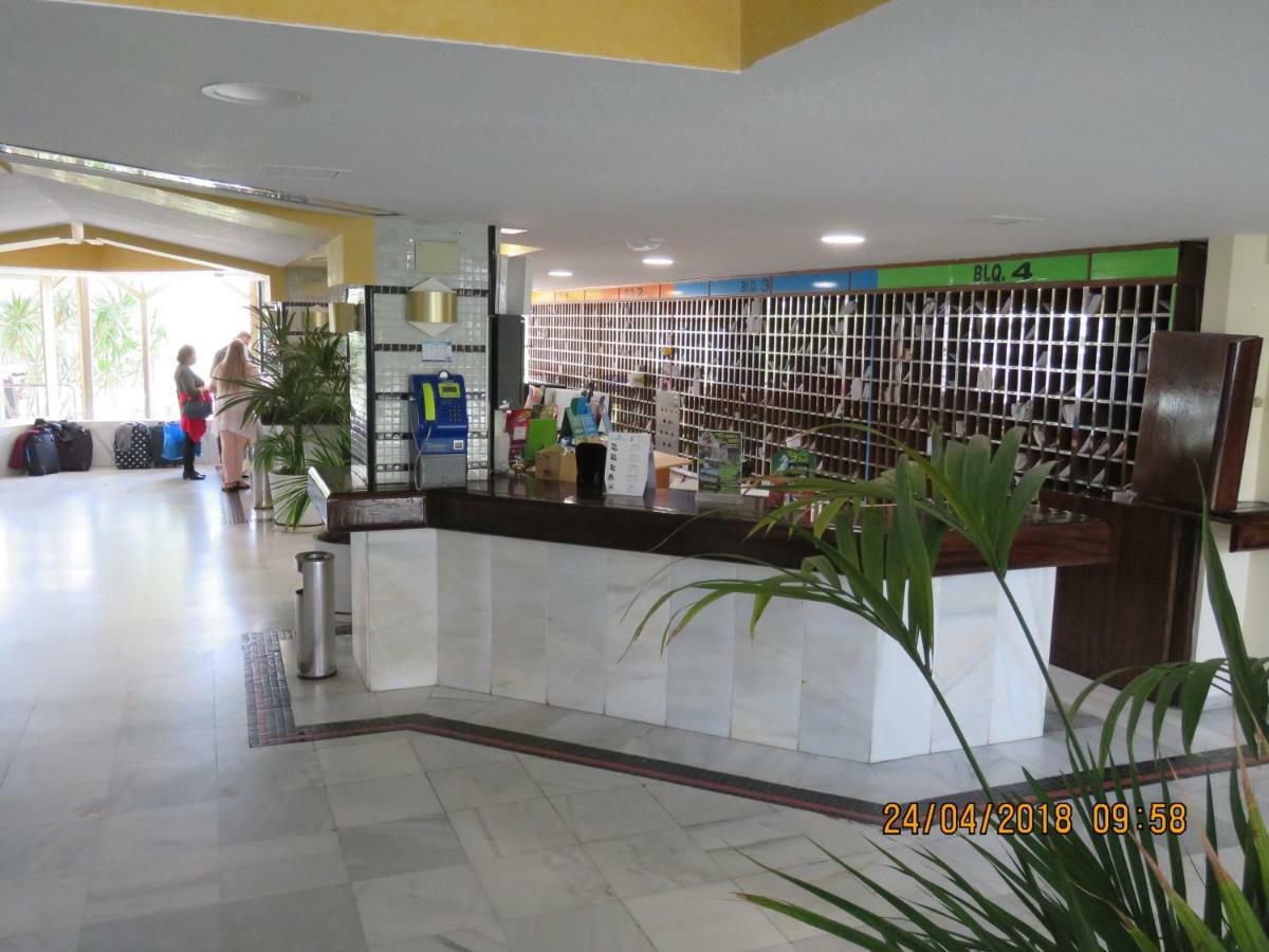 Benal Beach Apartments Málaga Eksteriør bilde