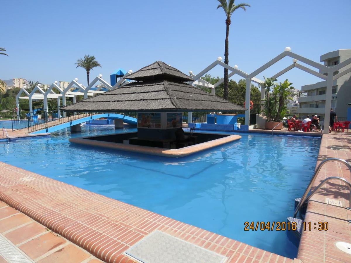 Benal Beach Apartments Málaga Eksteriør bilde