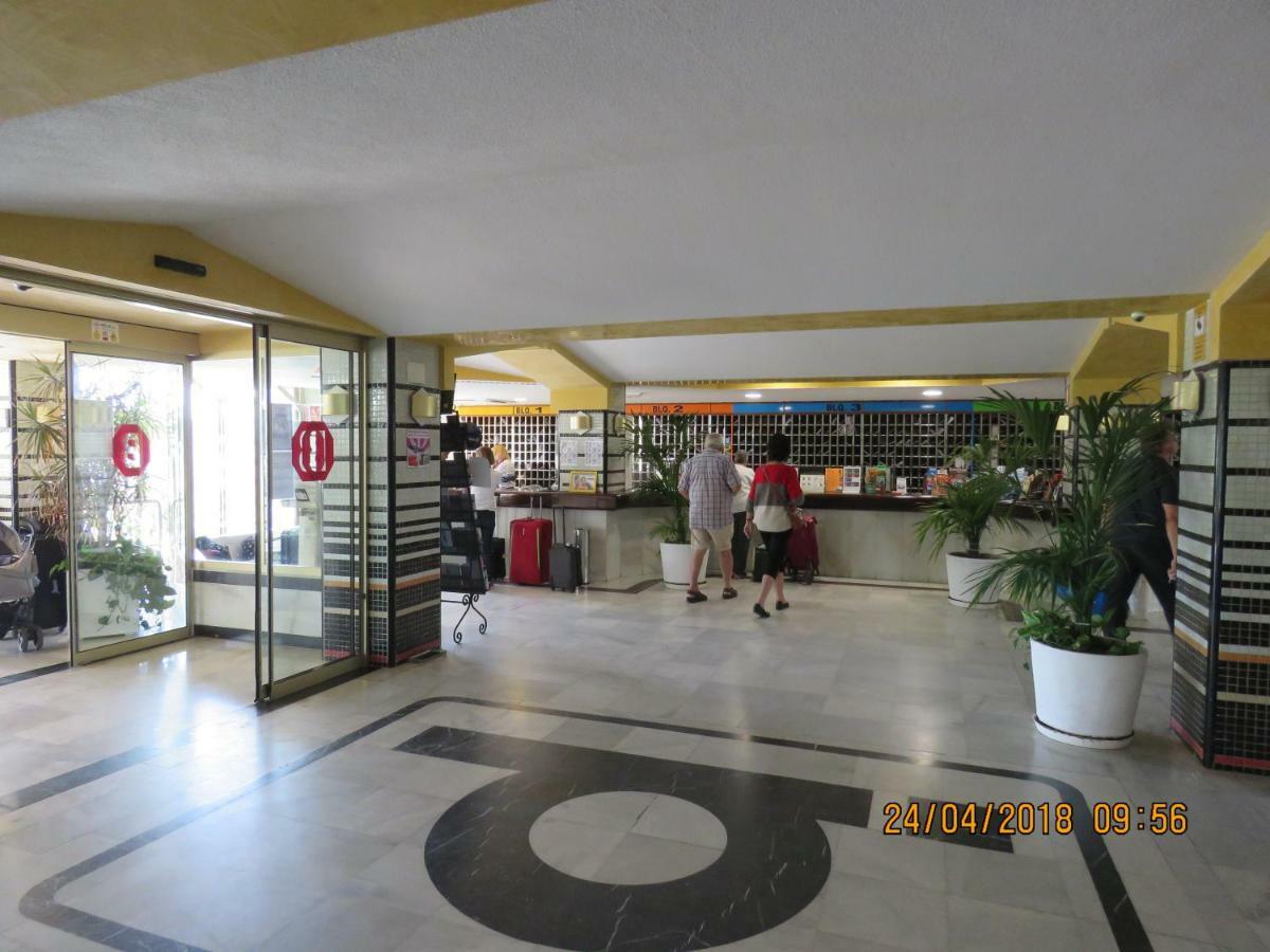 Benal Beach Apartments Málaga Eksteriør bilde
